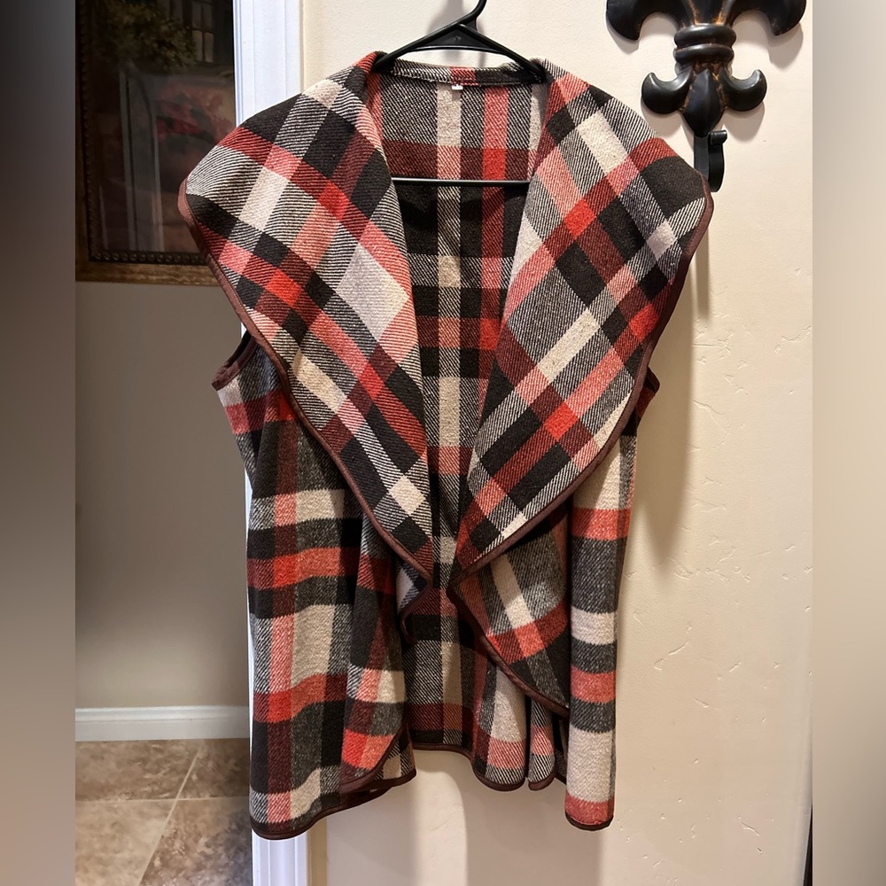 Autumn color vest like cover